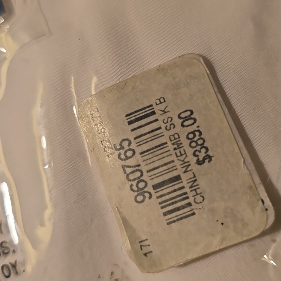 Williams Sonoma Chain Link White Embroidered Luxurius Italian King Sheet Set - Picture 5 of 7